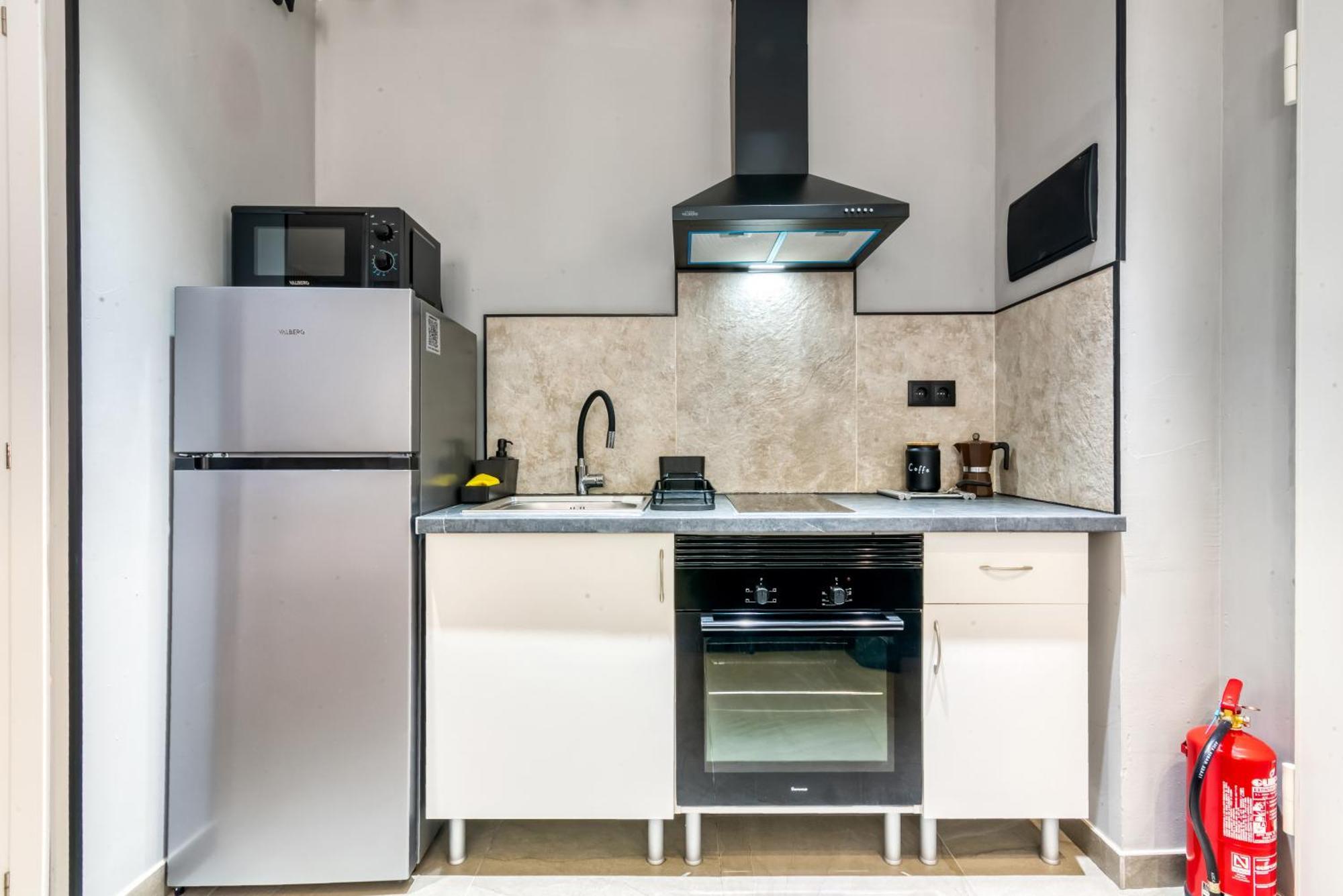 City Scape Suites Valencia Exterior foto